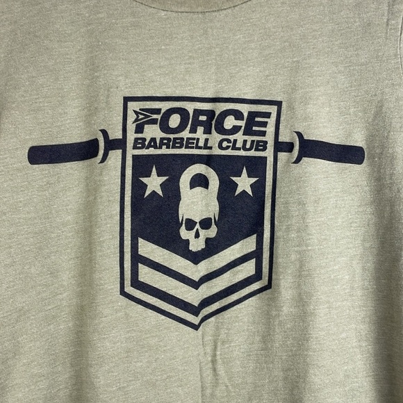 Women's Force Barbell Club Olive Green T-Shirt Size Medium Skull Soft Stretchy - Picture 2 of 6